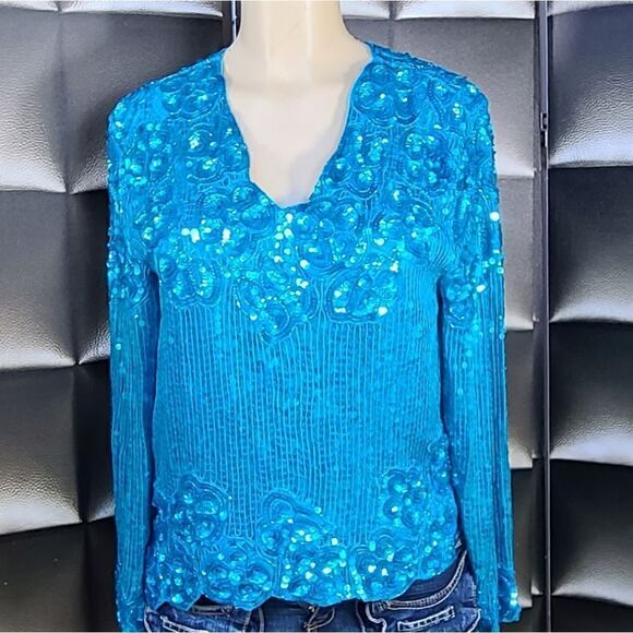 SweeLo vintage top    - Picture 2 of 8